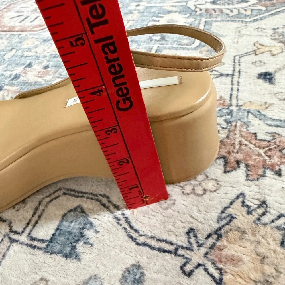 Zara Beige Platform Sandals with Ankle Strap